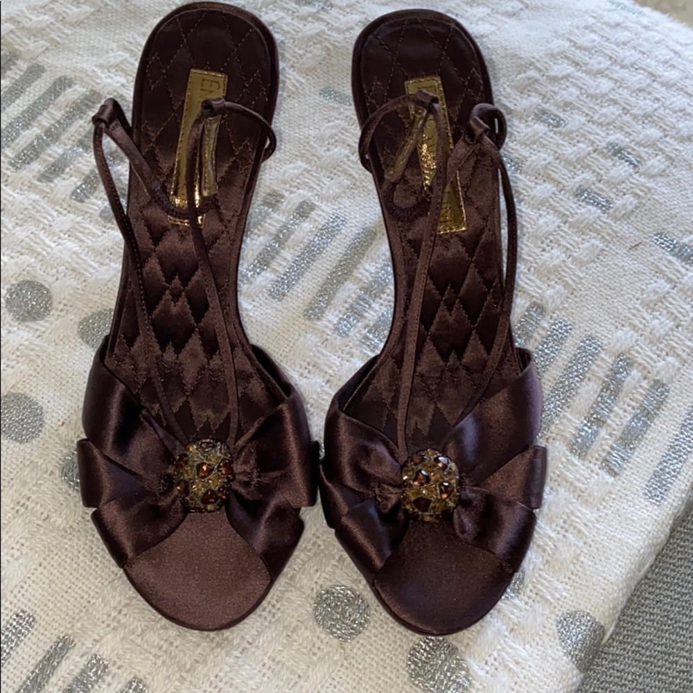 Satin Enzo Angiolini heels